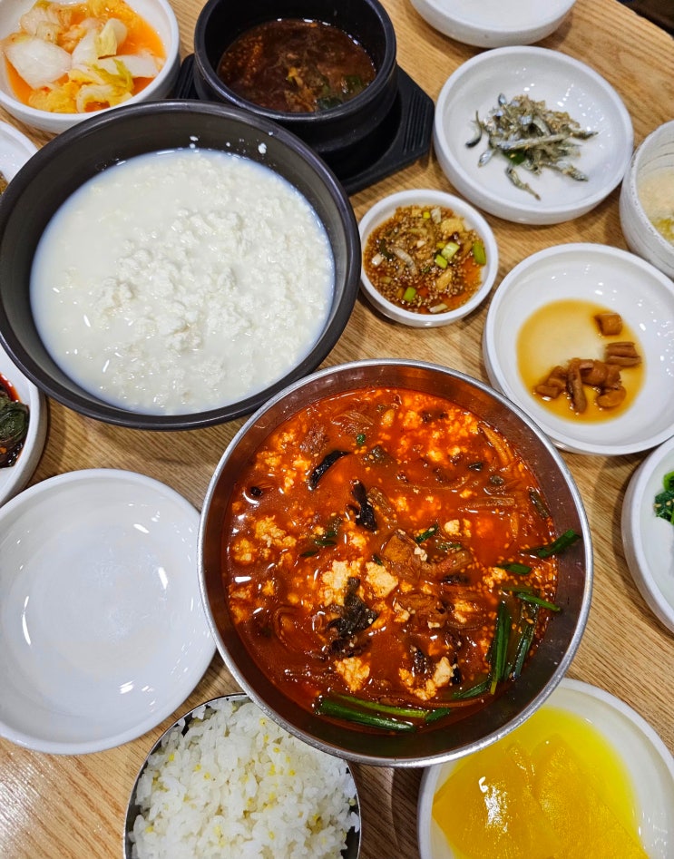 강릉 현지인 맛집 초당순두부마을 짬뽕순두부 원조 동화가든 본점 ....