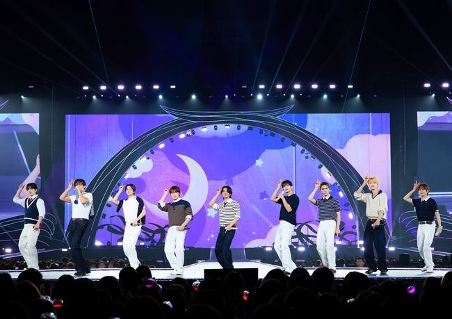 “도쿄·오사카 돔 매진”... 세븐틴, 야쿠소쿠 팬미팅 성료