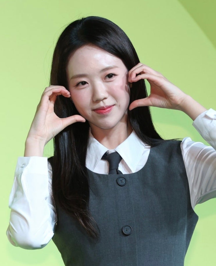 like JENNIE 안무가부터 6년 열애 양다리 의혹까지 정리