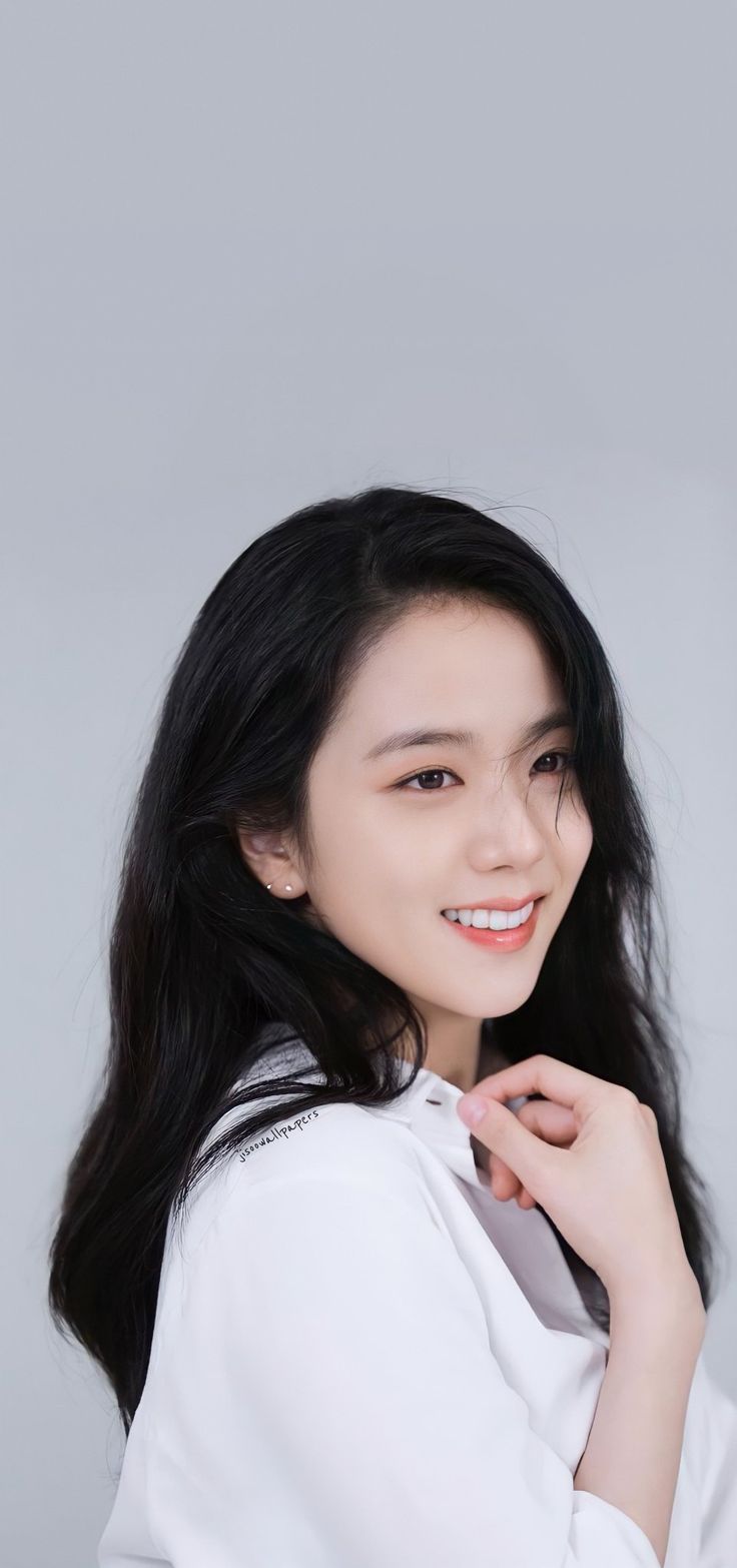 글로벌 팝스타에서 넷플릭스 1위 여배우 -지수-