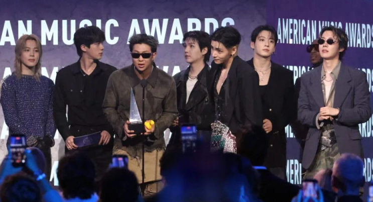[K-POP] 방탄소년단(BTS), 2026 AMAs '올해의 아티스트' 포함...