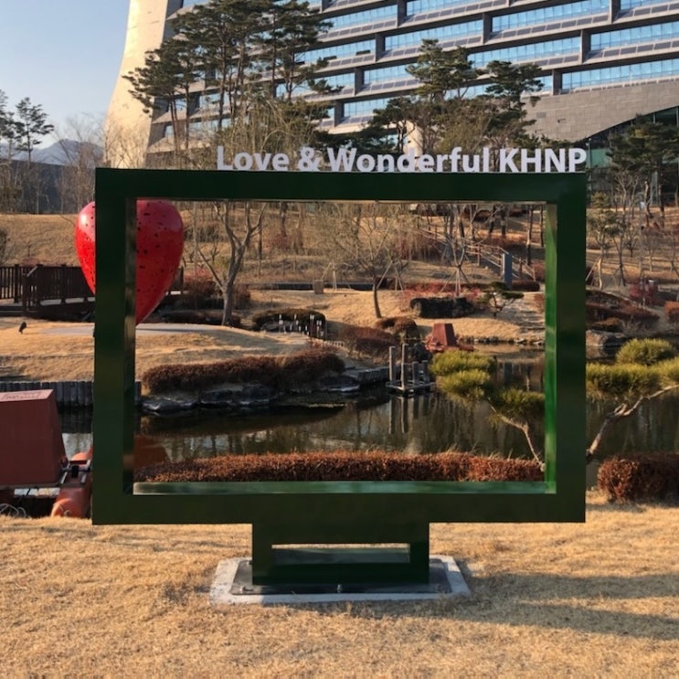 공기업 랜드마크를 위한 마롱컴퍼니의 금속 조형물 제작 노하우 공개