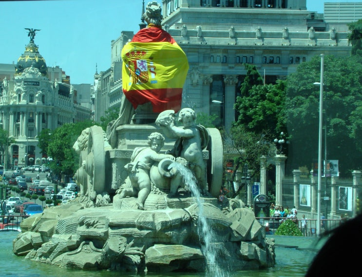 〔마드리드〕 시벨레스 분수 (Fuente de Cibeles) - 시벨레스 광장(Plaza de ....