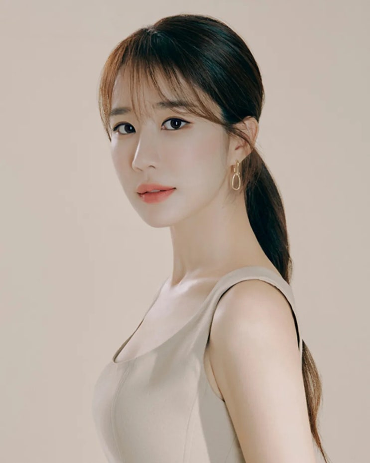 유인나 나이 프로필 이동욱 열애설 재산 드라마 근황 총정리