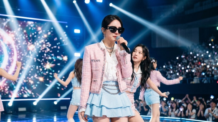 아일릿 모카, 무대 눈물로 또다시 불거진 건강 우려...39일 만의...
