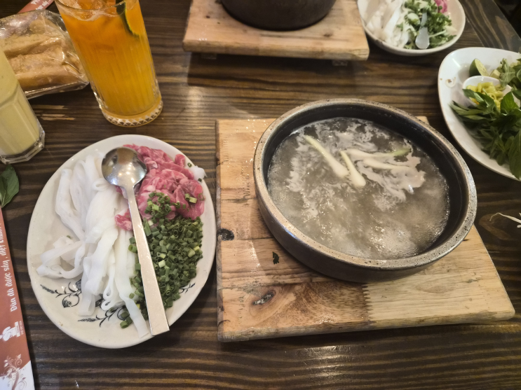 [호치민 자유여행 3탄] 포비엣남(Phở Việt Nam), 주시주스(Ben Nghe Street....