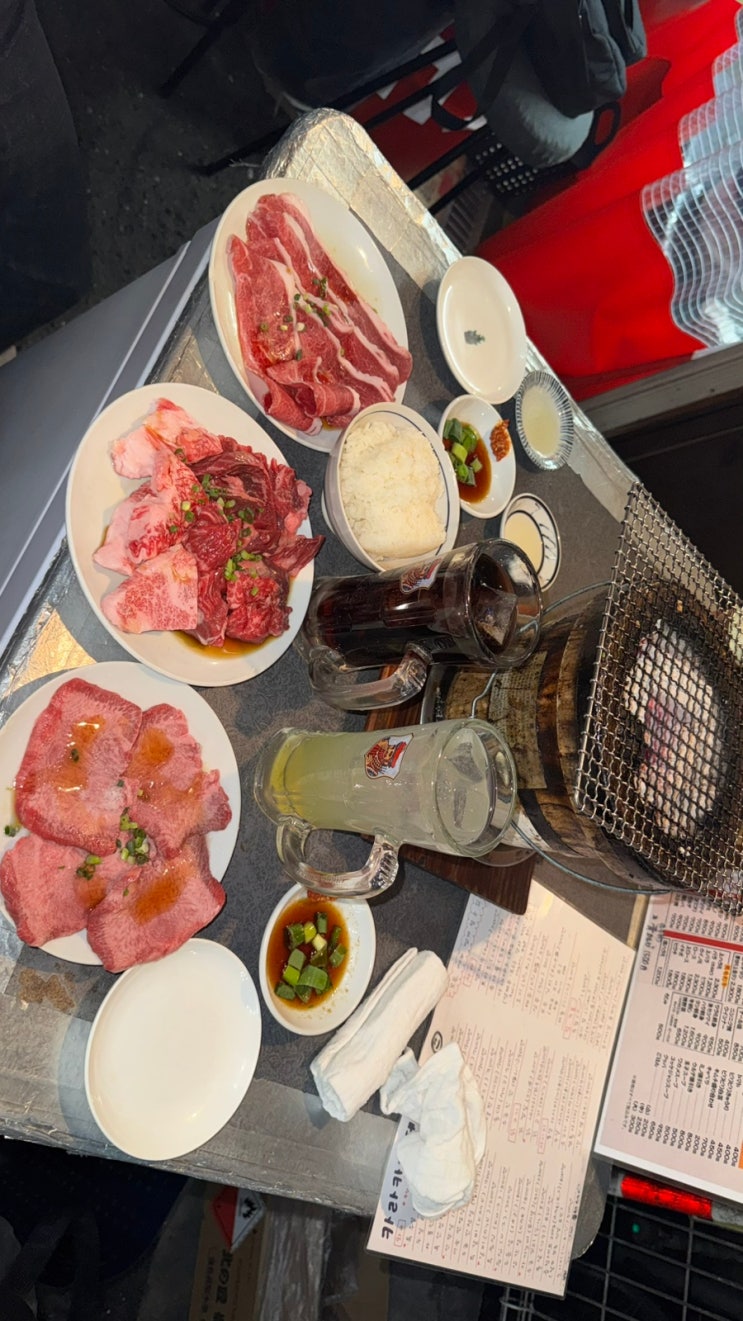 오사카 야끼니쿠 맛집 '스미비야키 호르몬 카라카라테이'