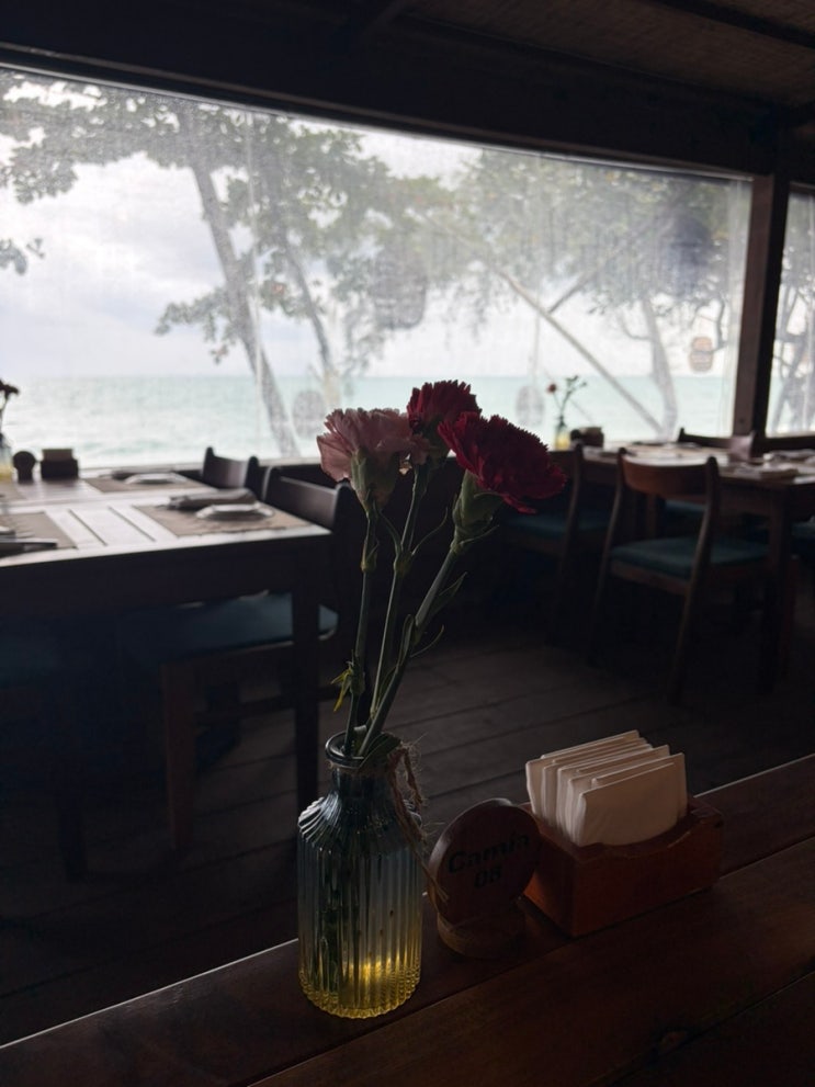 푸꾸옥 까미아 레스토랑(camia restaurant) 날씨 선택 실패 후기