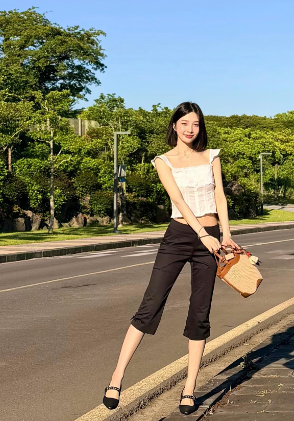 내가 아는 카프리는 맥주밖에 없는데 요즘 다입는 카프리팬츠...