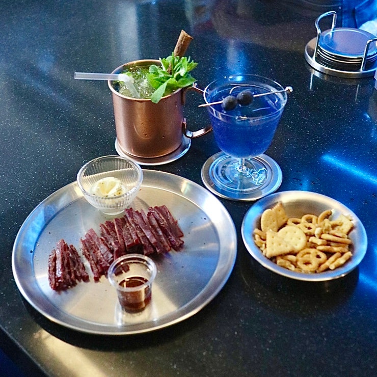 Coma Bar Yeonnam