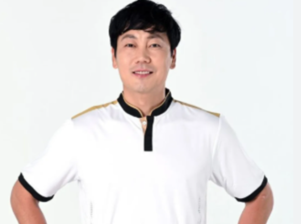 송종국 고깃집 오픈 근황, 안정환 "축구하는 애들 없어서" 발언 화제