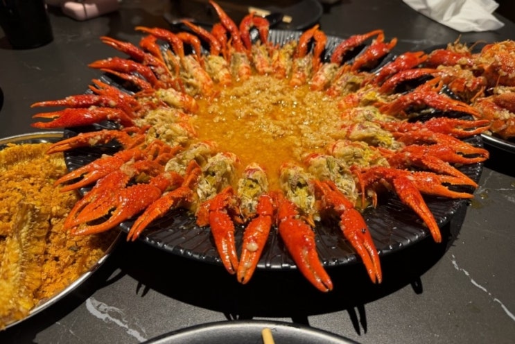 상하이 인민광장 롱샤 맛집 홍쿠이치아 红盔甲 갈릭 롱샤 후기