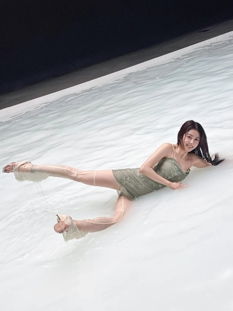 [르세라핌] 미공개 감성 폭발! 이번 활동 비하인드 컷에서...