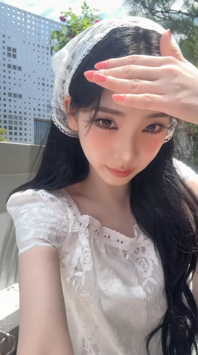 [셀럽 패션] 에스파 카리나 스페셜 MC룩 완전 분석