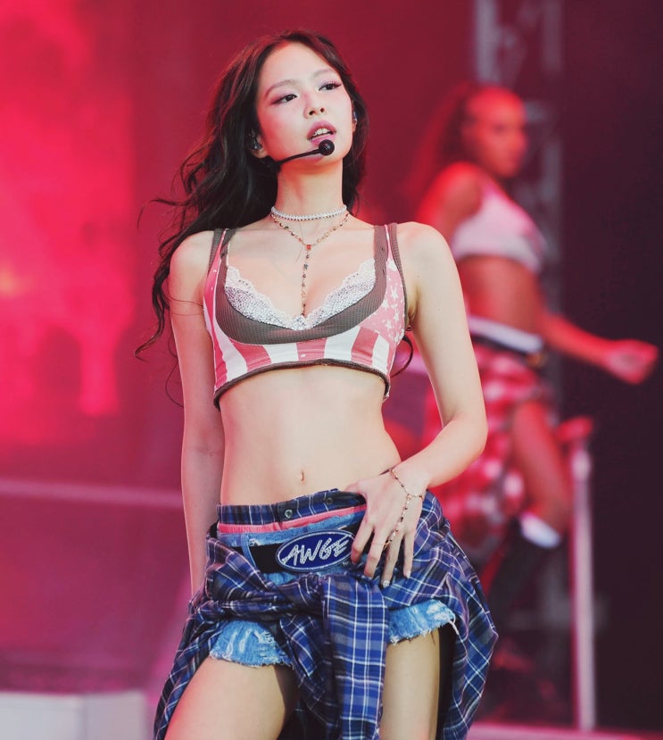 제니 거버너스 볼 무대, 뉴욕 뒤흔든 ‘like JENNIE’와...
