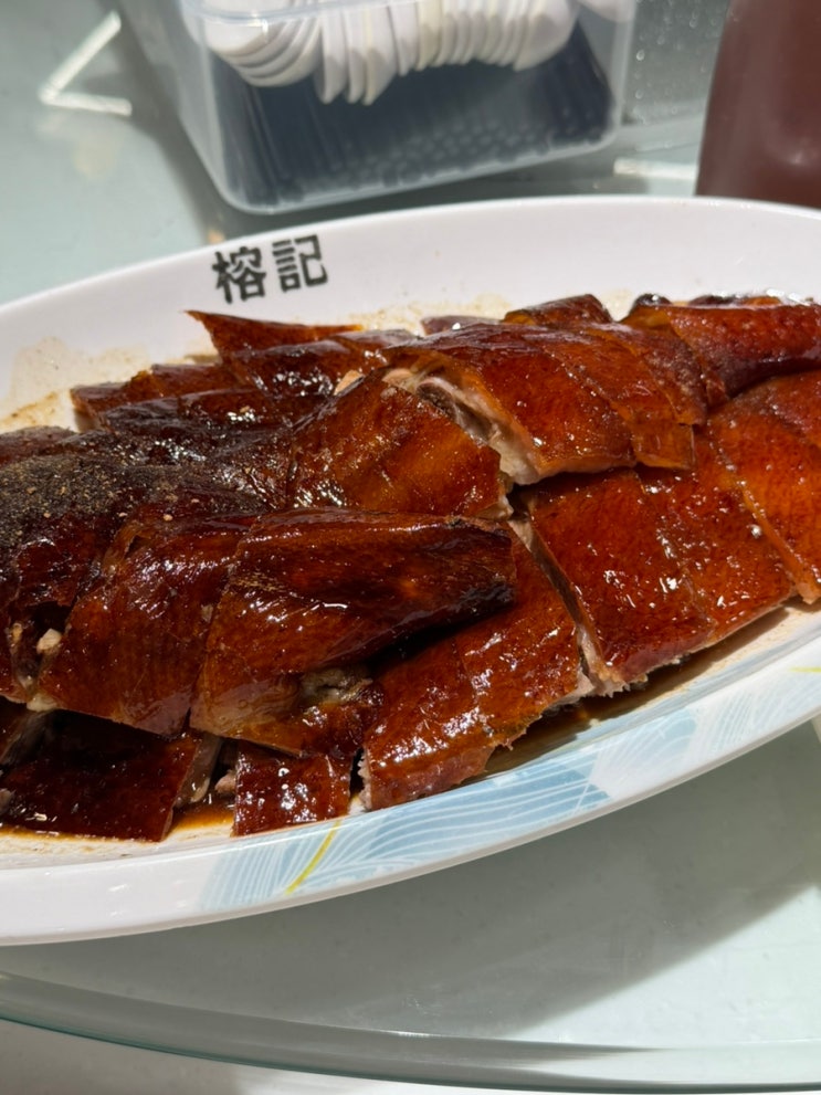 [홍콩 침사추이 거위구이 맛집] 융키 Yung Kee 榕記陳皮燒鵝 방문 후기