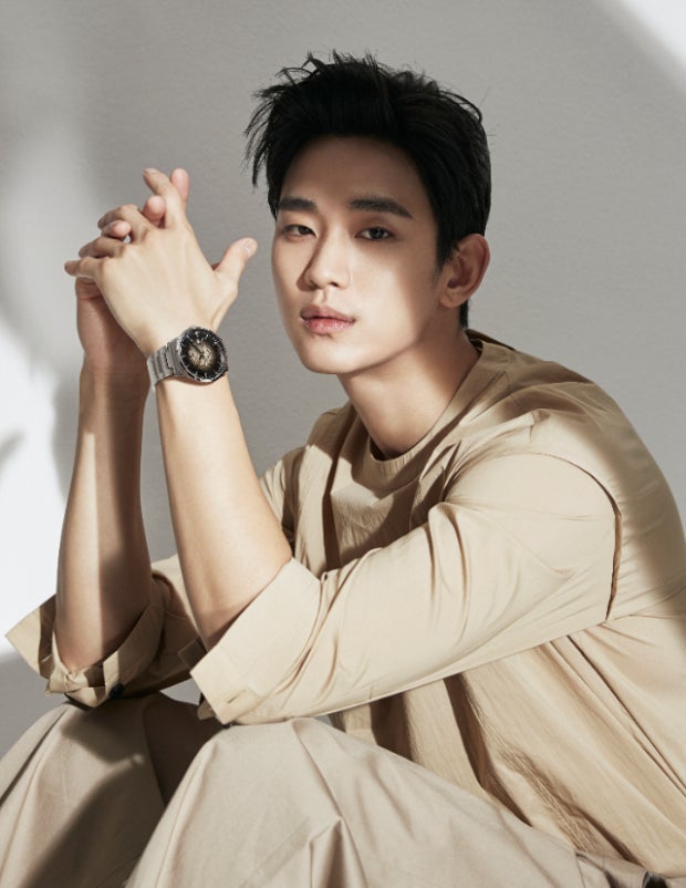 김수현, 사생활 논란에도 스타랭킹 57주 연속 1위 독주...