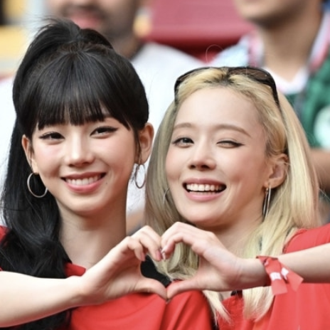 월드컵 직관 카리나 윈터, 멕시코 태극기 팬심 역전승에 하트...