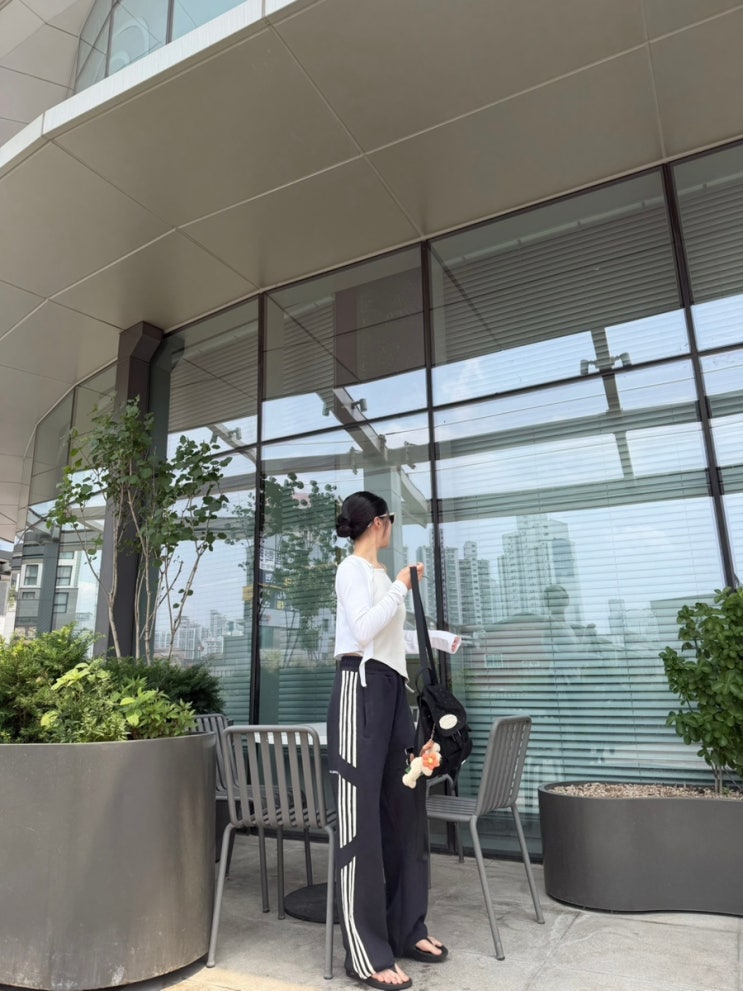 카리나도 입은 여자 트레이닝 바지 추천 + 무신사 세일...