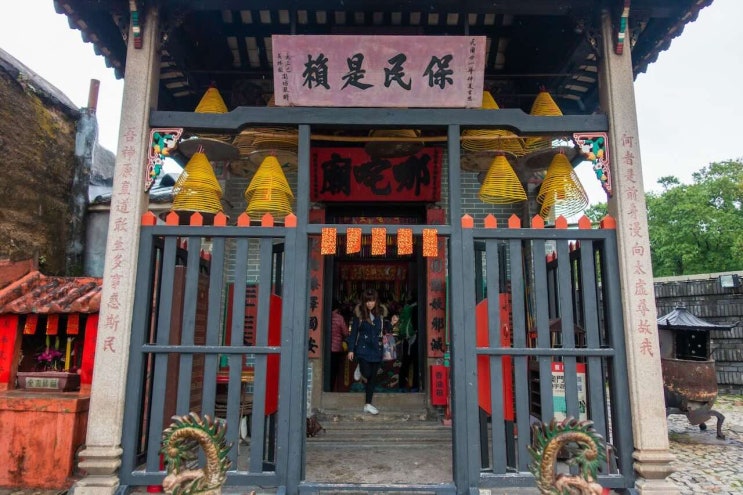 마카오 여행 — 세인트 폴 옆에 숨겨진 도교 사원 “나차 사원”