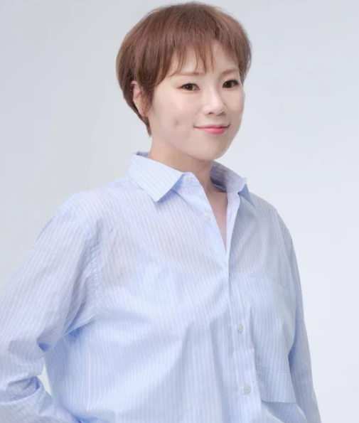 입짧은햇님 근황, '주사이모' 논란 후 파주 애견카페 사장 됐다