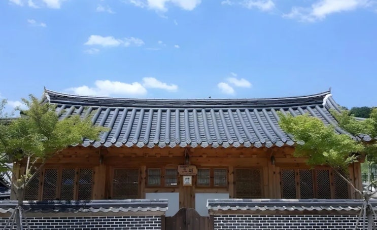 전주 그네 한옥 펜션 - 전주천 인접, 고즈넉한 한옥 체험