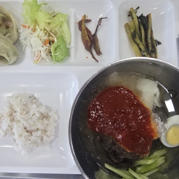 화성·평택·수원·용인 구내식당 특식 사례 공개｜직원 만족도를 높이는 위탁급식 운영 노하우 대표 이미지