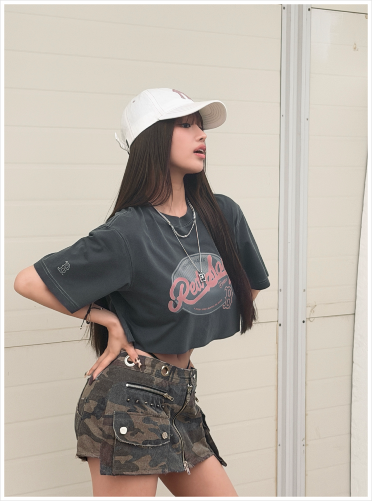 KISS OF LIFE  MLB 화보비하인드 속 벨나띠여성반팔 코디...