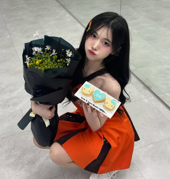 쇼츠, 릴스 조회수 폭발! 요즘 핫한 KT 위즈 김민지 치어리더 프로필