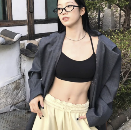 선명한 11자 라인! 화제의 카즈하 복근 완성하는 운동 루틴은?