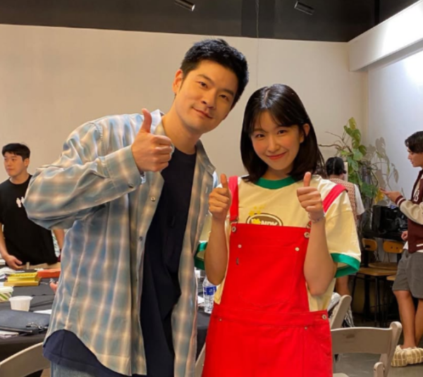장기하♥윤가이 열애 공식 인정, SNL 오징어 알바의 반전