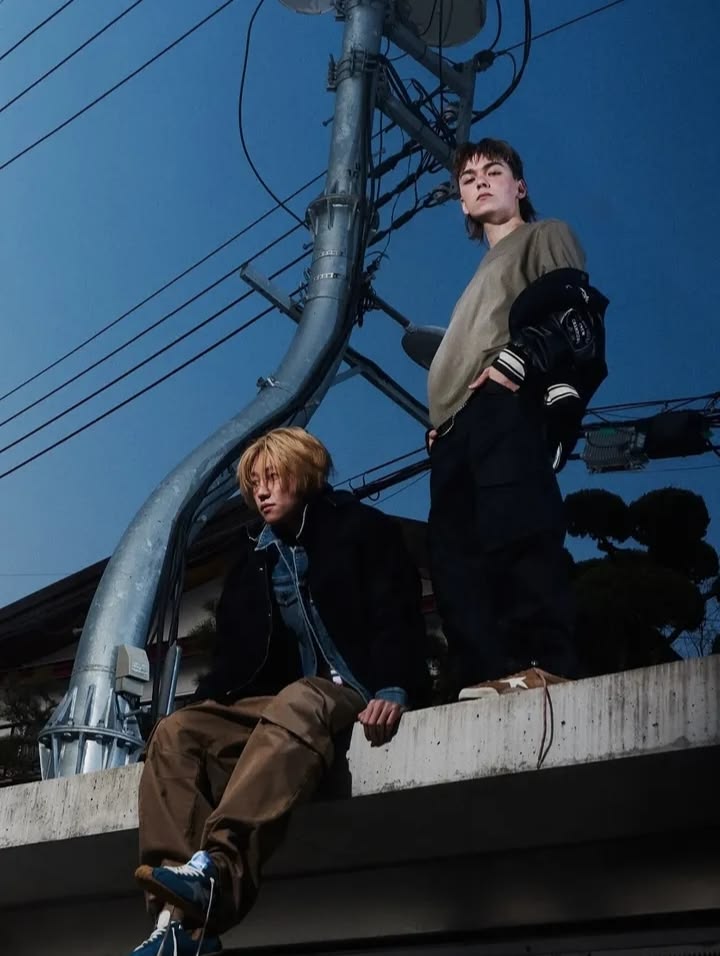 V8 (THE 8 & VERNON of SEVENTEEN)의 "singasong"노래 가사...