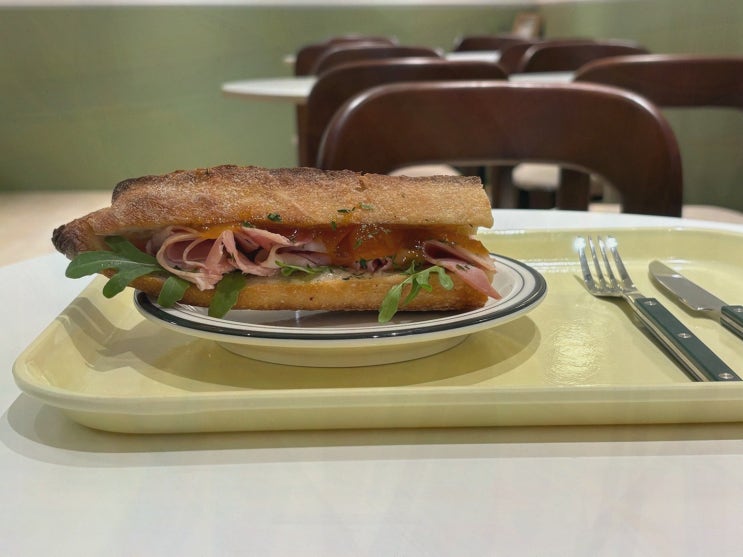 (카페잇샌드 중앙직영점) 부산 중앙역 맛집, 소스 부담 없이 가볍게 든든한 한 끼