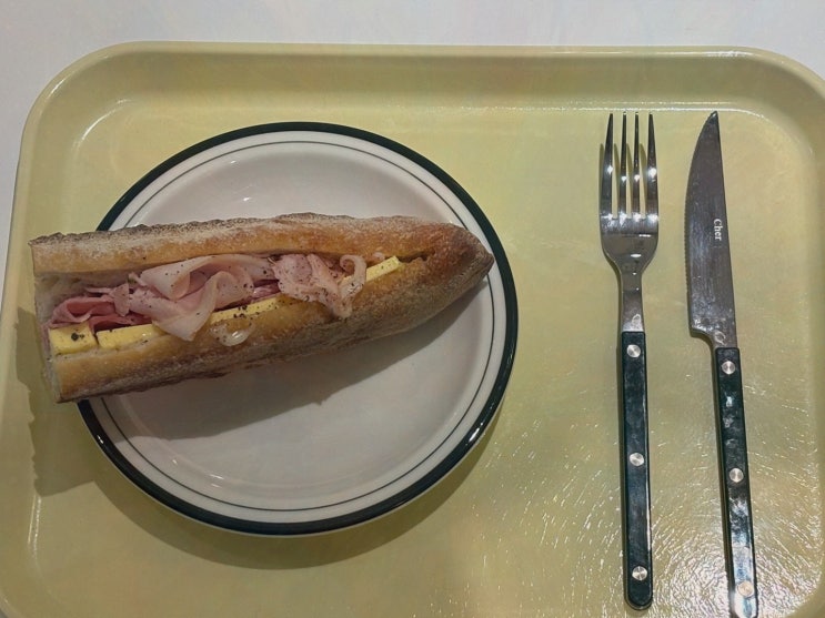 [카페잇샌드 중앙직영점] 부산 중앙동 맛집, 신선함 가득한 수제 샌드위치 한 끼