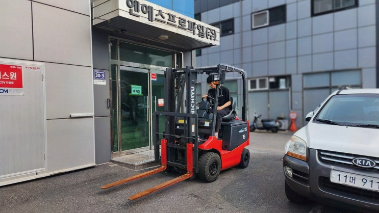 생산 라인 변경, 일산지게차임대: 운반 일정까지 신속하게 맞춘 후기