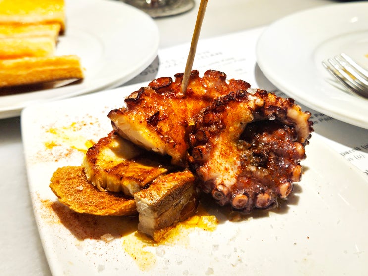 줄서는 스페인 바르셀로나 맛집 세르베세리아 카탈라나, 타파스 8개....
