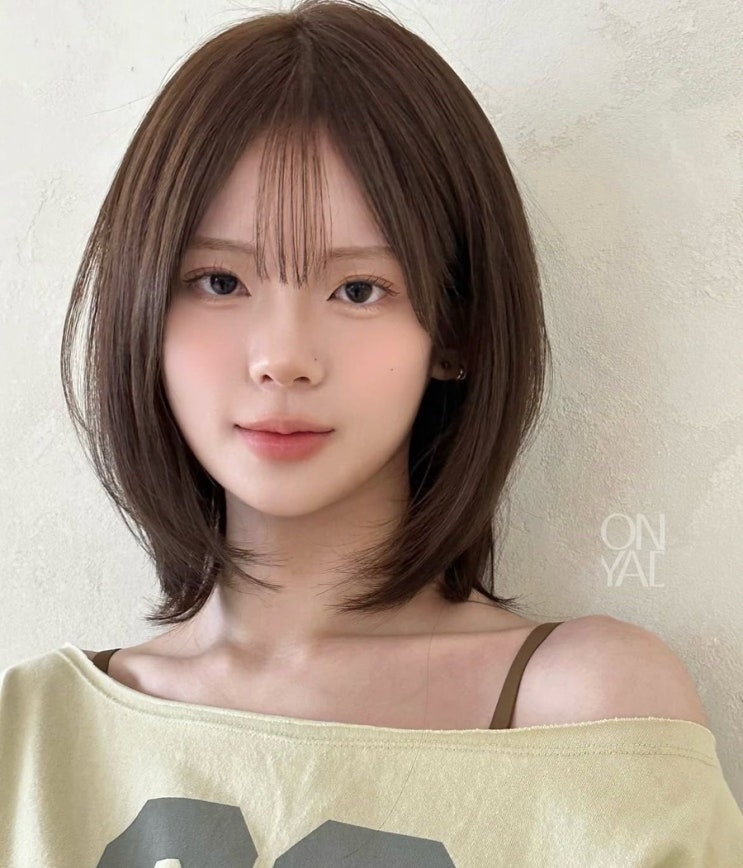 [여의도 미용실 준오헤어 민 디자이너] 중단발 레이어드컷과 중단발 빌드컷 차이, 어떤 스타일이 나에게 더 잘 어울릴까요 ...