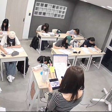 오랜만에 블로그 포스팅(그저 말거리)