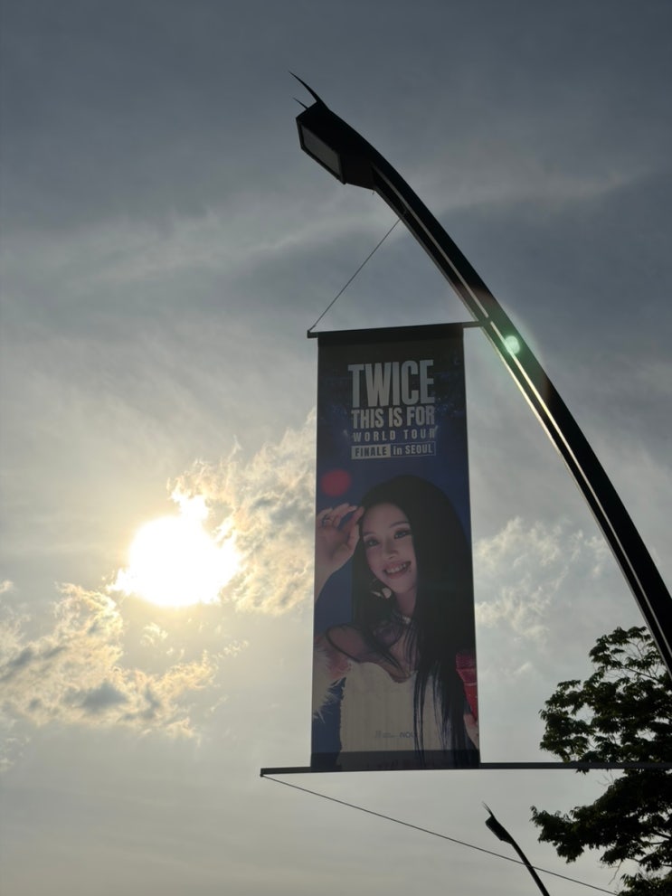 완스로그ᯓ★TWICE 〈THIS IS FOR〉 WORLD TOUR...