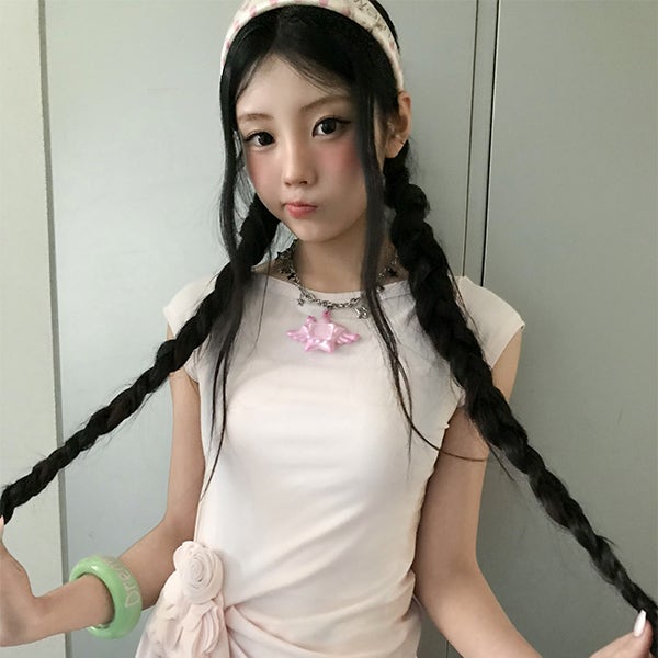 인형 같다는 말 나오는 이유, 아일릿 원희 키치룩 코디 포인트는?