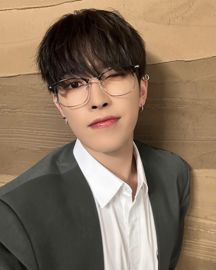 [에이티즈(ATEEZ) 캡틴 홍중의 반전 프로필과 성공 신화 안양의...