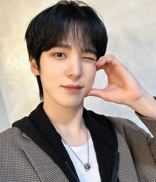 [에이티즈 ATEEZ 윤호 프로필] 186cm 메인댄서 정윤호, 본명...