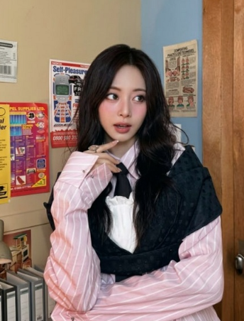 실물 원탑 트와이스 쯔위 재계약 불발설, 11년만에 JYP 떠나나