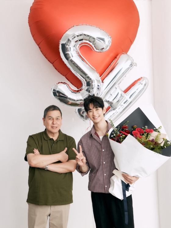 [기사] [단독]김수현, 직접 복귀 선언..작품 출연 제안만 40여편...