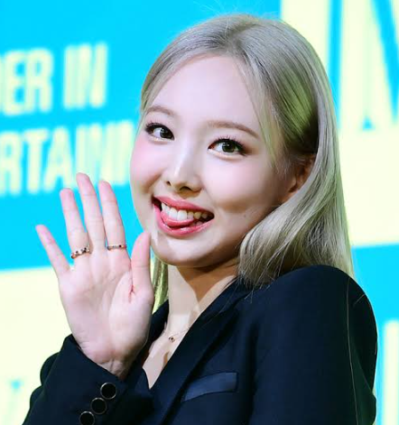 "다시 만나자 우리" 트와이스 나연, JYP 재계약 이슈 속에 건넨 진