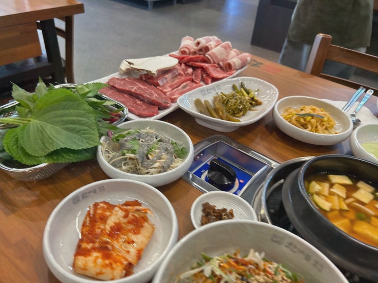 [맛집리뷰] 소래포구역가볼만한곳, 한마음정육식당 인천논현점 한우육회·비빔밥 만족