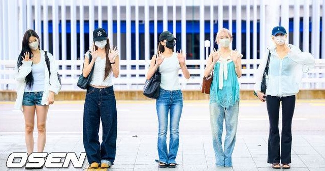 '르세라핌 완전체 출국 포착 건강한 모습에 대만 프로모션...