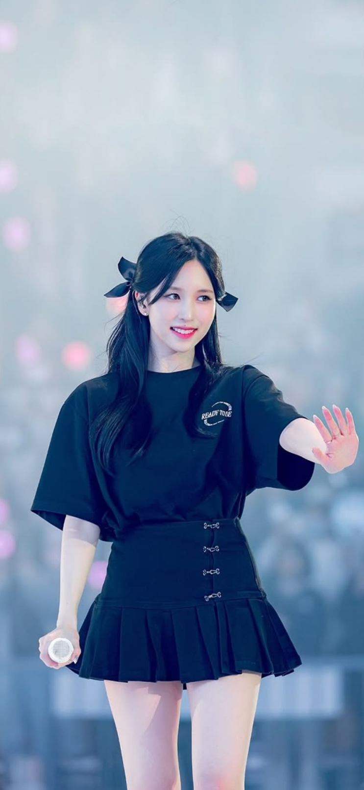 트와이스 미나, 우아함과 카리스마를 모두 담은 무대 비주얼.