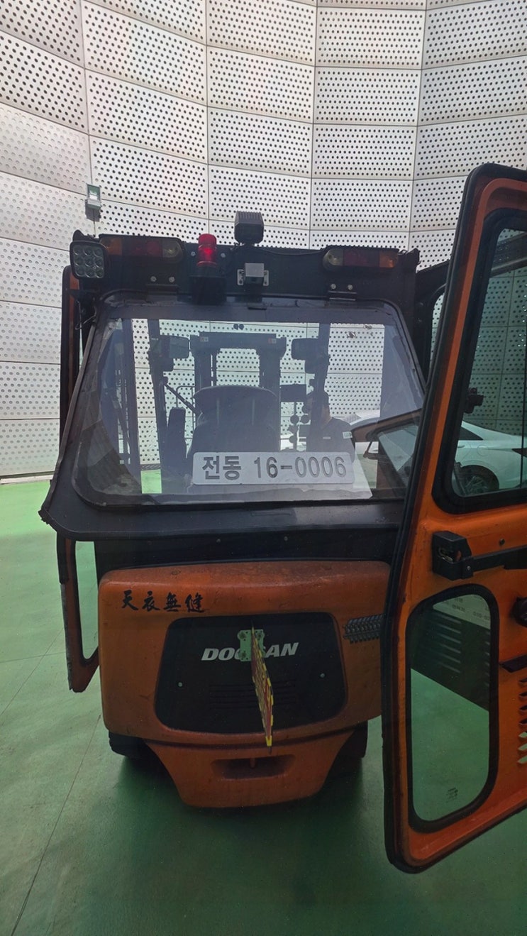(리튬코리아서비스) 김해지게차안전라인 중고 지게차 전동화+안전장치, 가동률 지키는 선택