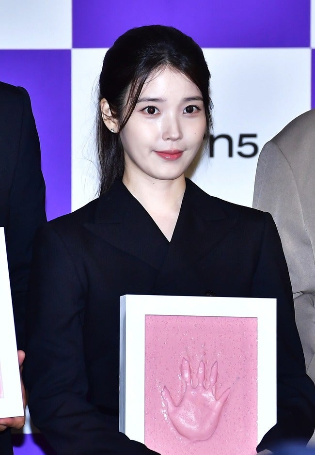 아이유 초복 삼계탕 기부 소식과 미혼모 지원 활동으로 본 선한...